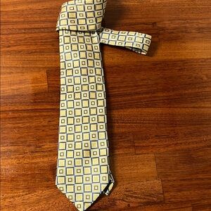 Yellow Geometric Square Pattern Men's Tie
